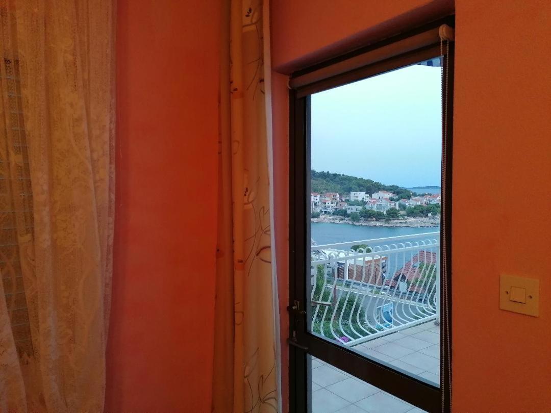 Apartmani Milisa L Primošten Exterior foto
